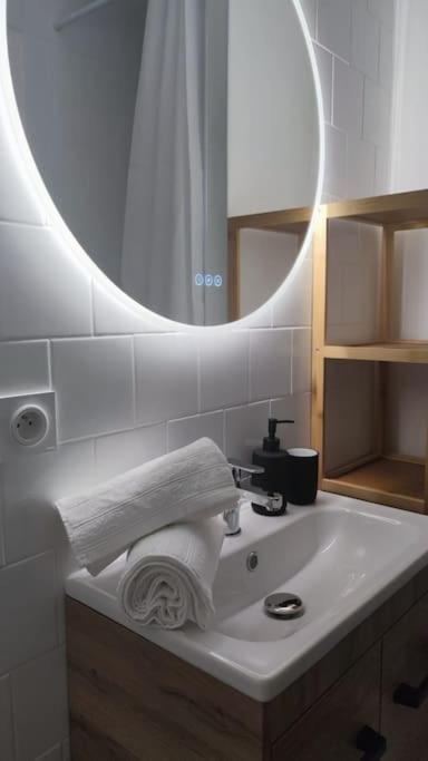 Charmant T1Bis Renove Avec Gout Rodez Kültér fotó
